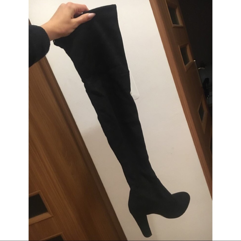 😍⬇️$225 BRAND NEW Black Over the Knee Boots